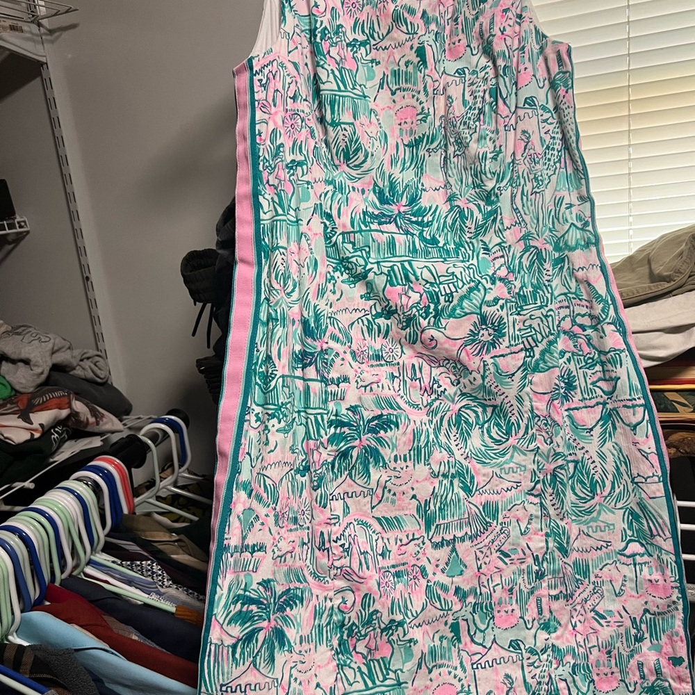 Classic Lilly shift dress